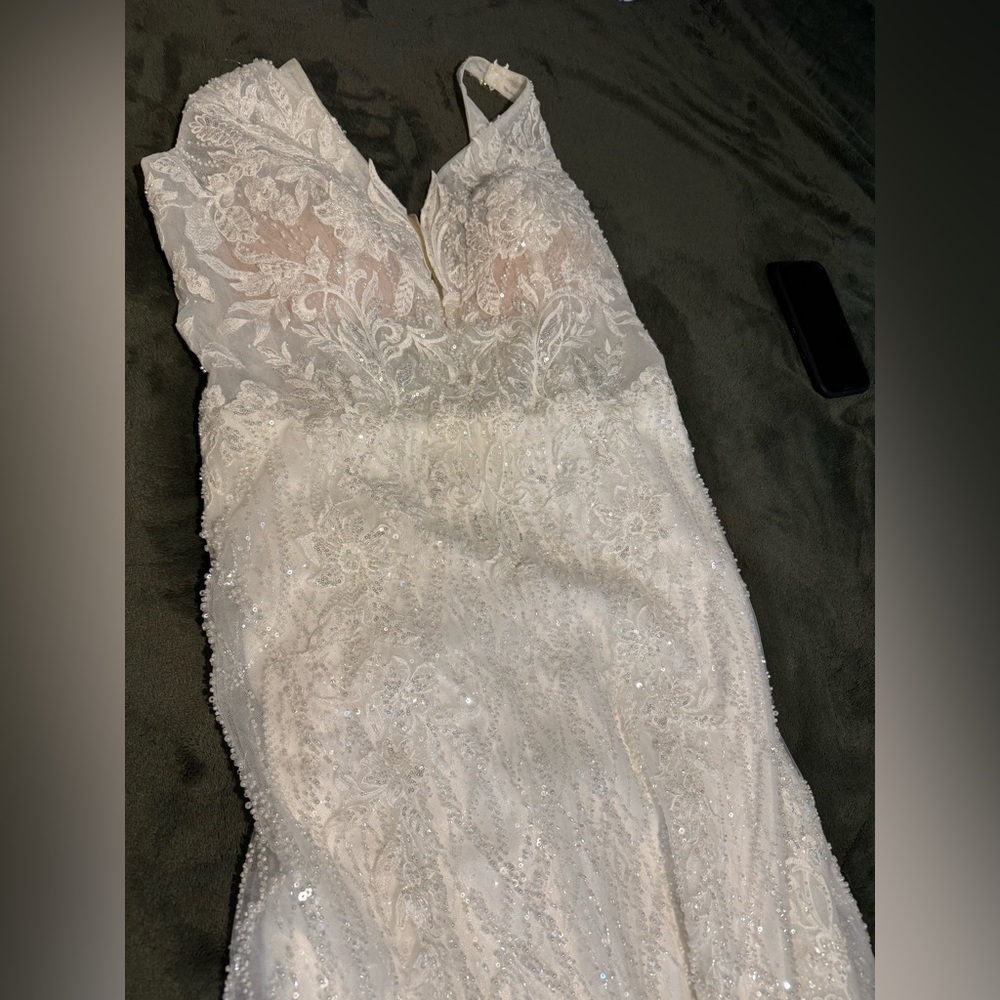 White Lace Wedding Dress